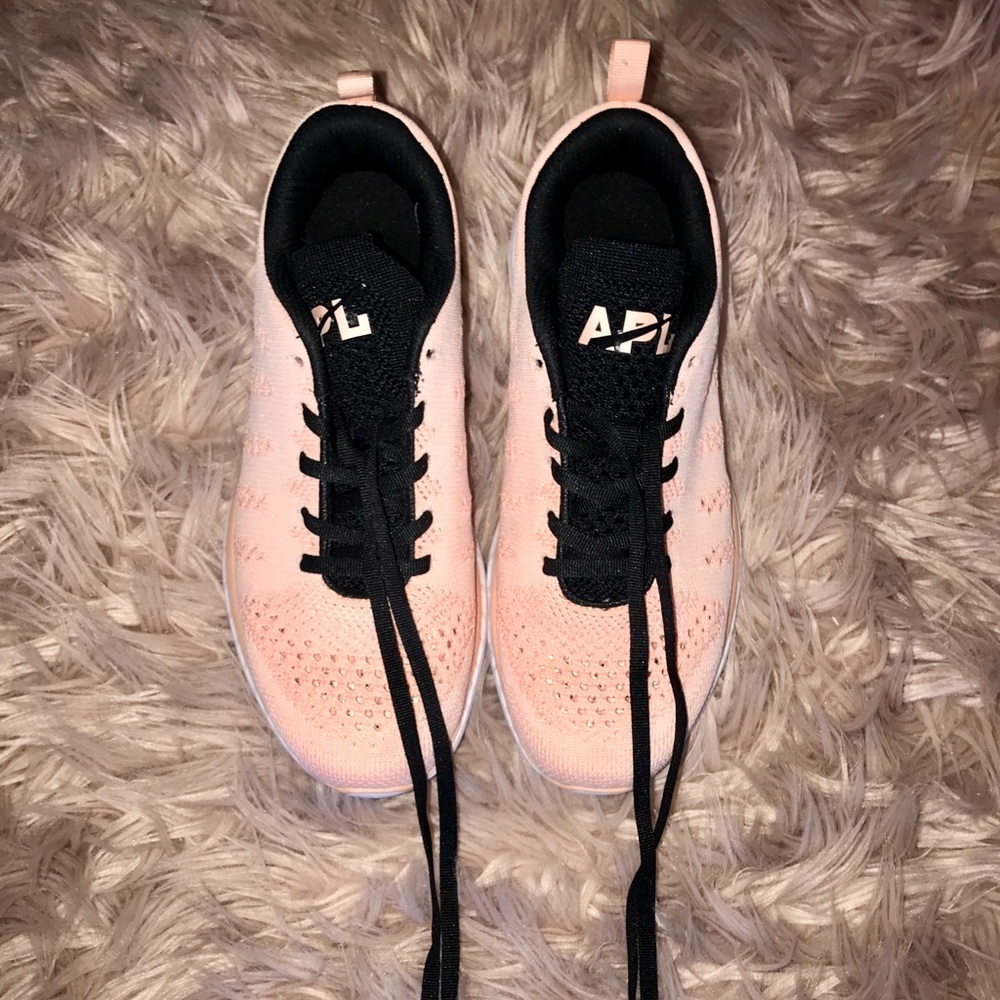APL Techloom Pro M sneakers